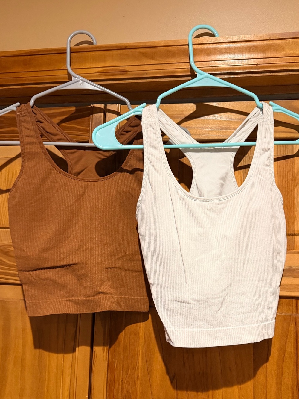 CALIA by Carrie Underwood Ribbed Racerback Crop Tank - White & Brown